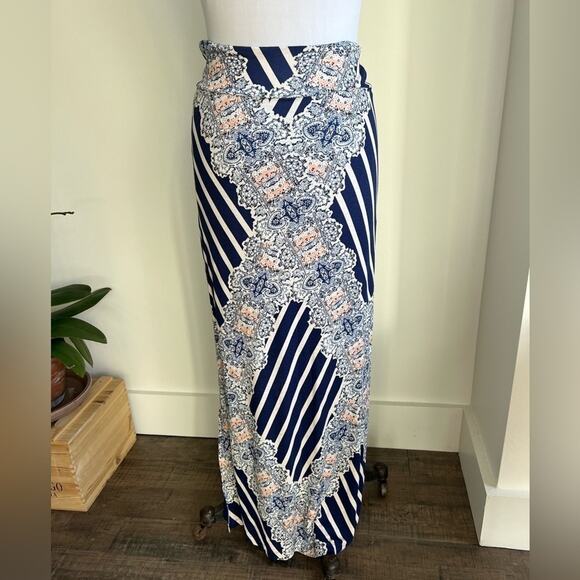 ANTHROPOLOGIE MAEVE VERANDA STRIPED FLORAL MAXI SKIRT SIZE SMALL - Picture 6 of 8